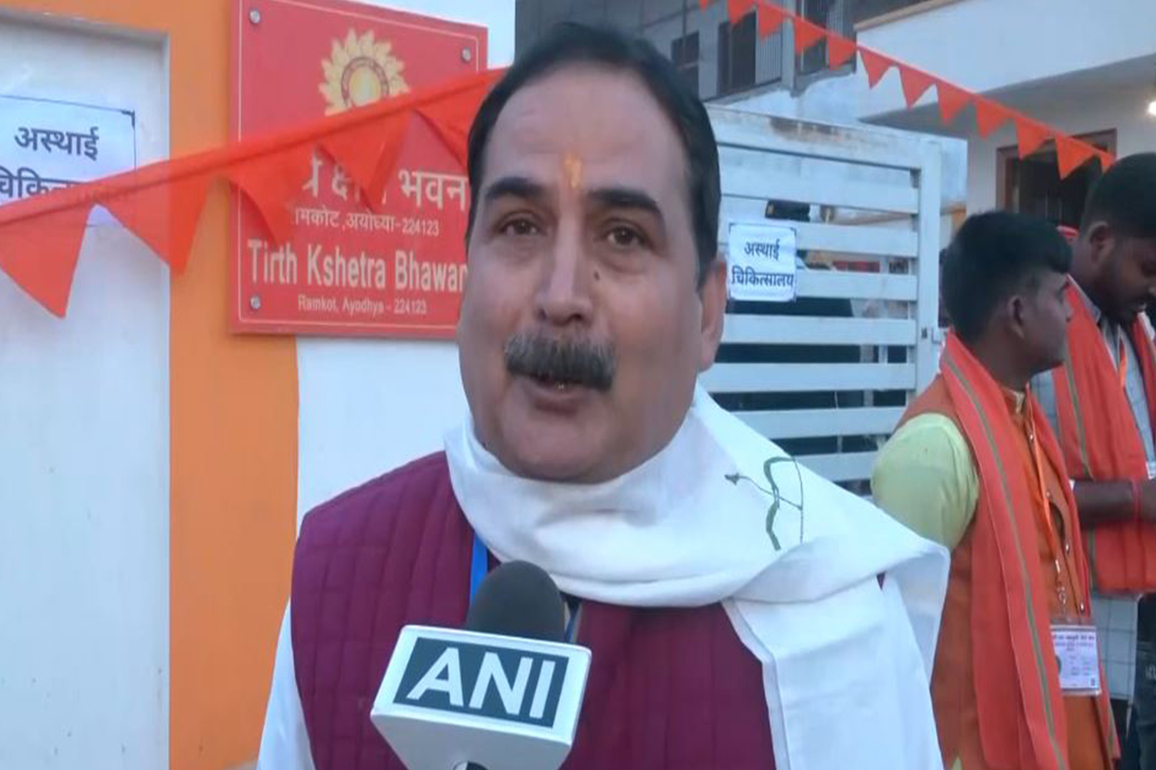 Devotees laud PM Modi, CM Yogi ahead of flag-hoisting ceremony at Ayodhya Ram Temple