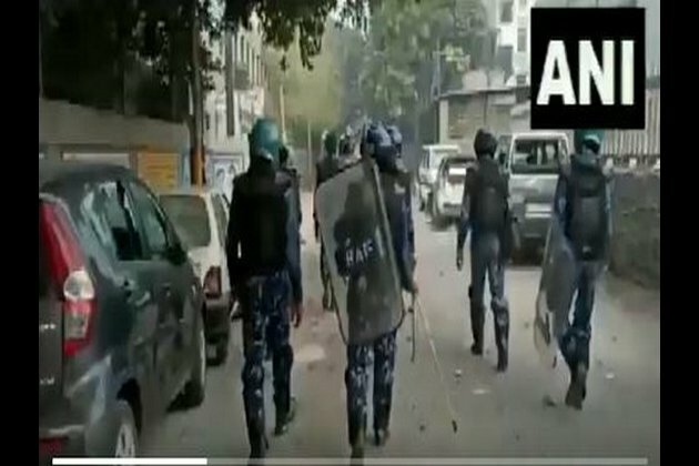Toll in Delhi violence mounts to 9