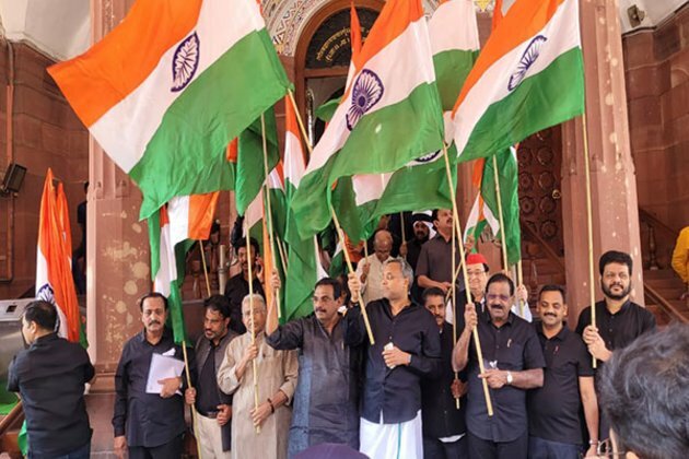 Opposition parties take out 'Tiranga March' from Parliament