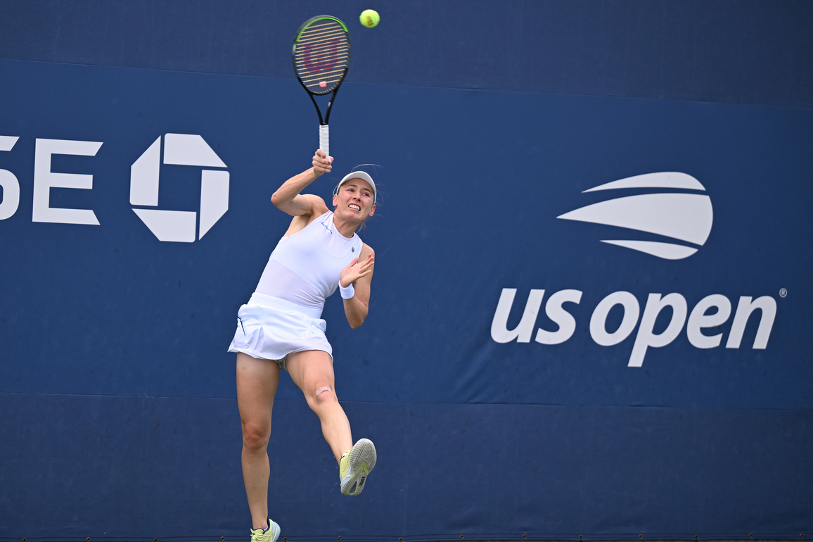 (SP)U.S.-NEW YORK-TENNIS-US OPEN-WOMEN'S SINGLES-ALEXANDROVA VS WANG