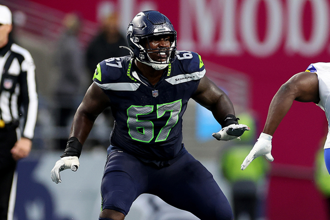What Charles Cross said about future with Seattle Seahawks