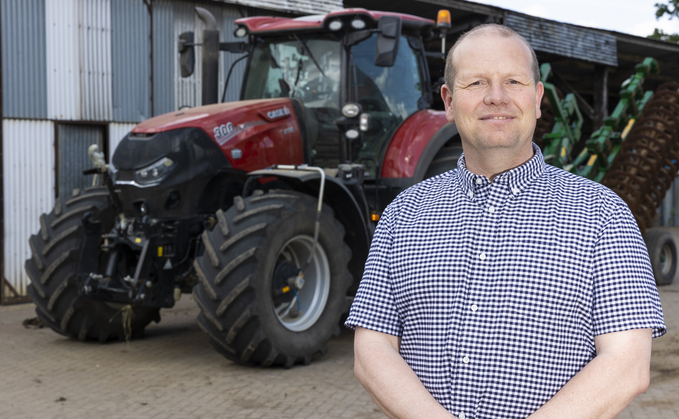Putting nature-friendly farming into practice on arable farm in Cambridgeshire