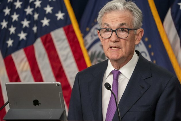 Why central banks should stop raising interest rates
