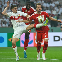 (SP)GERMANY-BERLIN-FOOTBALL-GERMAN CUP-BAYERN MUNICH VS STUTTGART