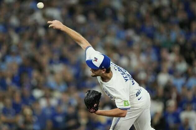 Blue Jays take down Mariners, force ALCS Game 7