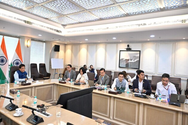 Piyush Goyal meets officials to review progress of FTAs, charts export strategy