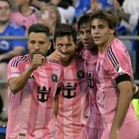 Lionel Messi's brace helps Inter Miami rout CF Montreal