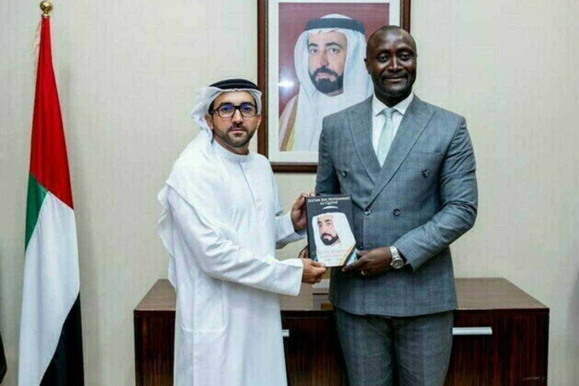 Sharjah explores cooperation with Guinean cities in higher education, civil aviation