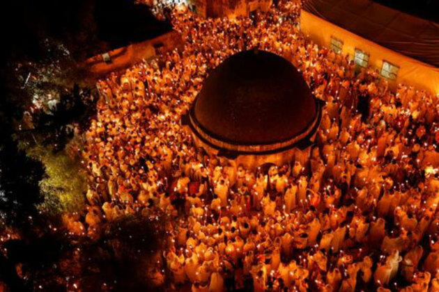 Thousands gather at church of Holy Sepulchre in Jerusalem for holy fire ceremony