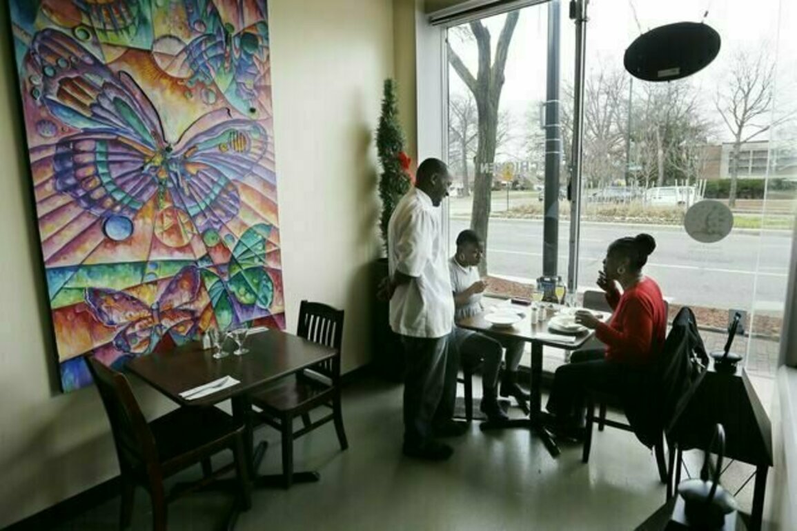 Detroit restaurants identified as 'Black-owned' on Yelp saw a slight drop in business ratings