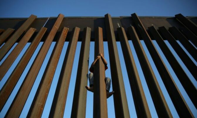 US to take 'extraordinary' measures in face of migrant surge US to take 'extraordinary' measures in face of migrant surge