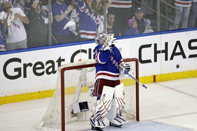 Russian stopper stars to keep Stanley Cup hopes alive