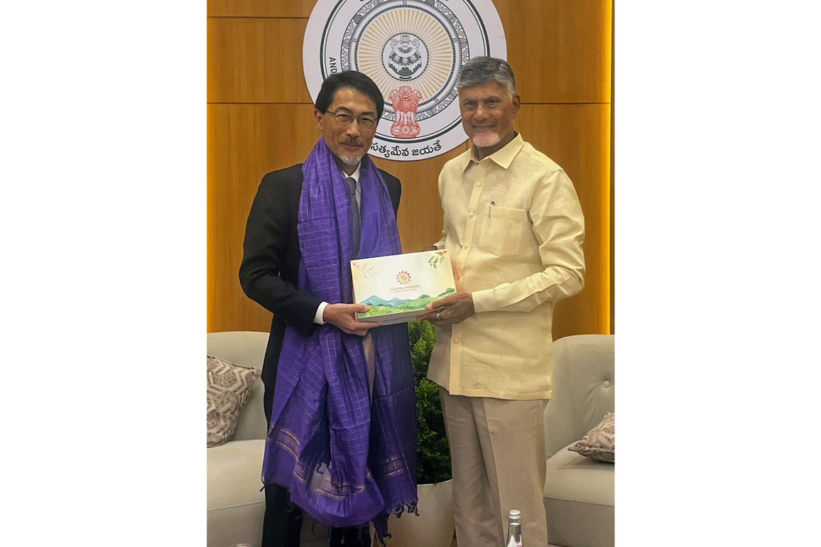 Japanese Envoy holds talks with Andhra CM on deepening ties with state