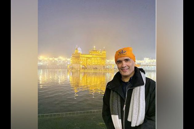 Manish Malhotra seeks blessings at Golden Temple on 53rd birthday