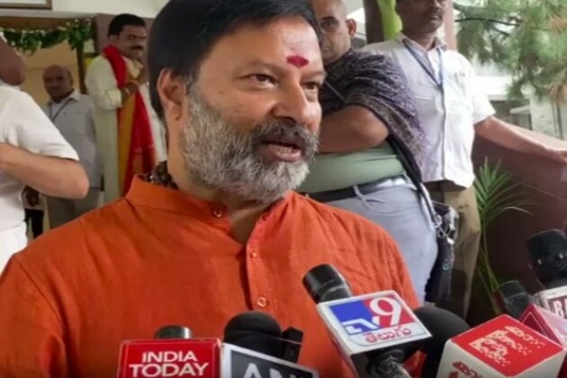 TTD member alleges irregularities by previous state govt in Thulabharam service at Tirumala temple