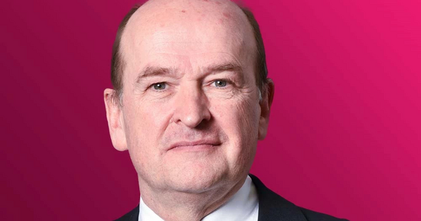 Senior portfolio manager Peter Sleep leaves 7IM - Vimarsana News
