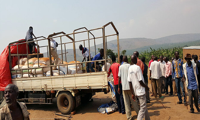 Drought: Isingiro people get food relief Drought: Isingiro people get food relief