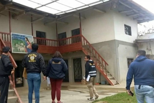 Police Raid Peru President&#039;s Home in Search of Relative