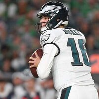 Reports: Eagles plan to start QB Tanner McKee, rest Jalen Hurts, other starters