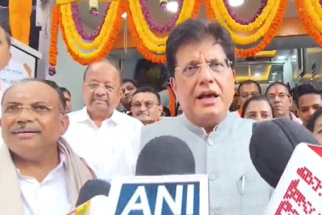 Union Minister Piyush Goyal inaugurates BJP leader Ganesh Khankar's office in Mumbai