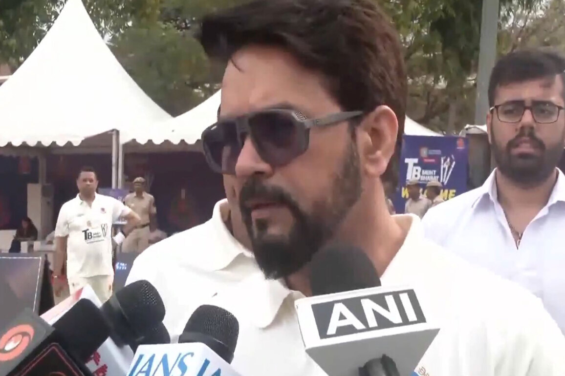 MPs, Delhi Police go head-to-head in 'TB Mukt Bharat' T20 match in National Capital