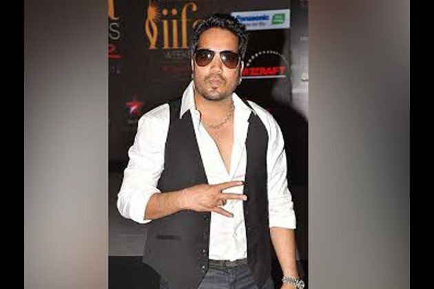 FWICE bans Mika Singh, crew members for performing in Pakistan