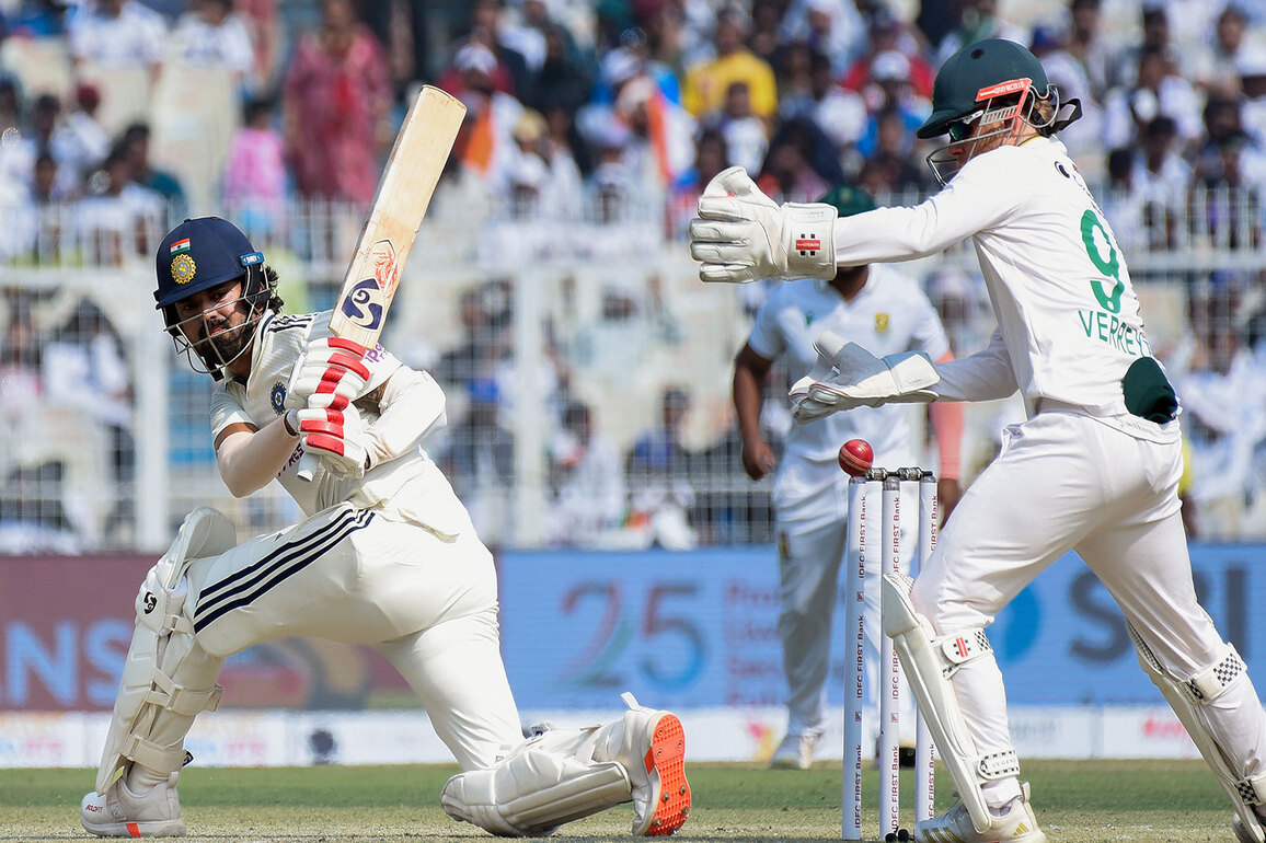 India need record chase to beat South Africa in Kolkata Test