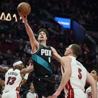Blazers F Deni Avdija (back) sidelined vs. Raptors