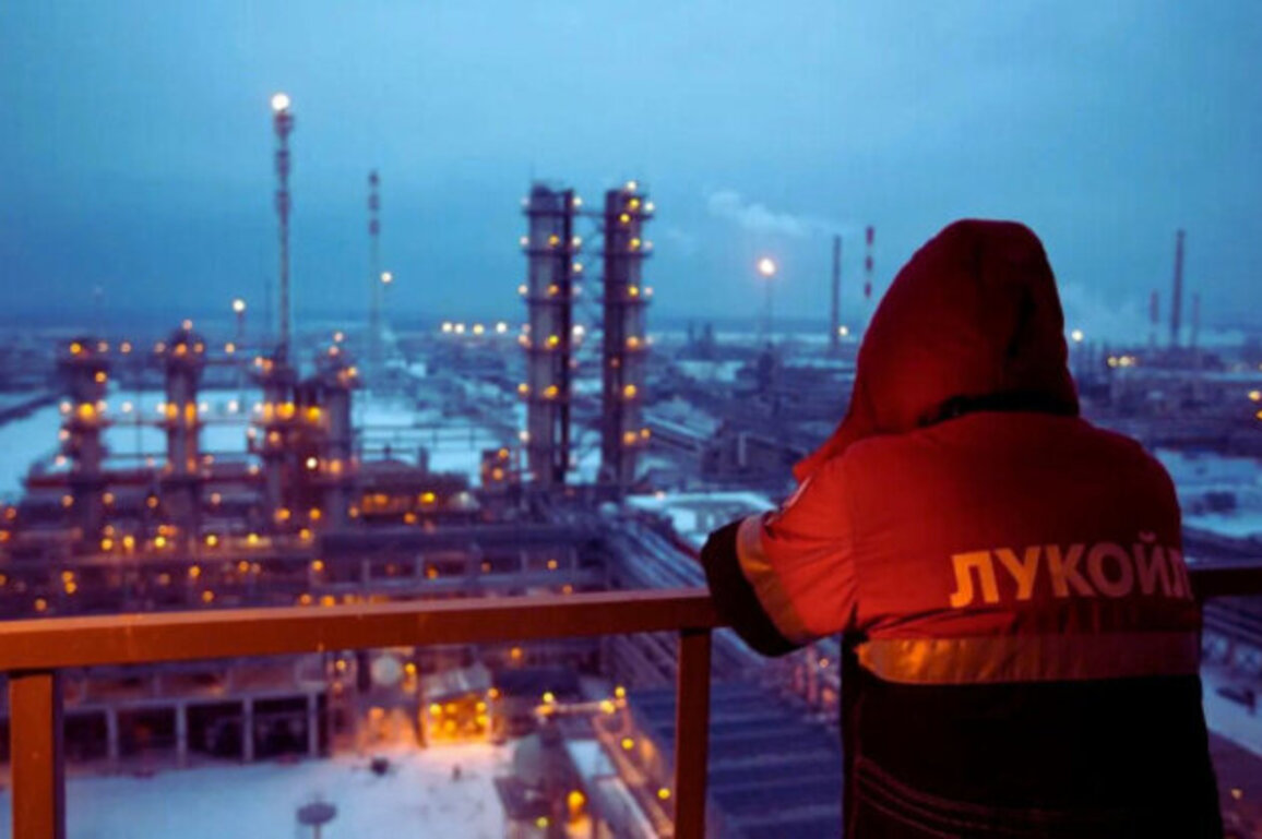 Gunvors Bid for Lukoil Raises Questions Over Russian Influence
