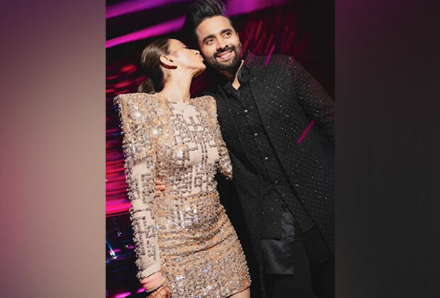 Rakul Preet, Jackky Bhagnani relive "countless memories" on first wedding anniversary; Take a look