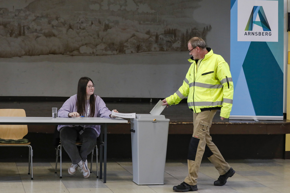 GERMANY-ARNSBERG-ELECTION-VOTING