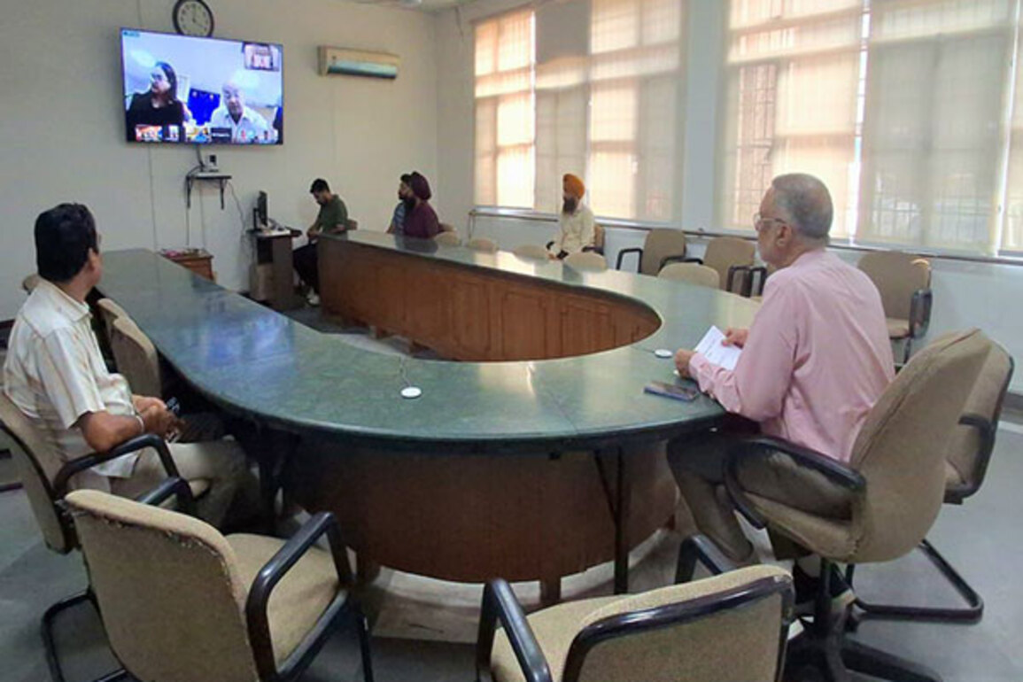 Punjab Health Department on high alert to combat flood-related diseases; Health Minister holds state-level review meeting