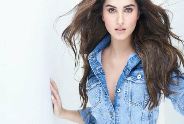 Makers rope in Tara Sutaria as female lead in 'Heropanti 2'