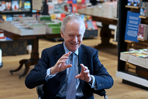 BRITAIN-LONDON-WATERSTONES-BOOKSTORE CHAIN-MANAGING DIRECTOR-INTERVIEW