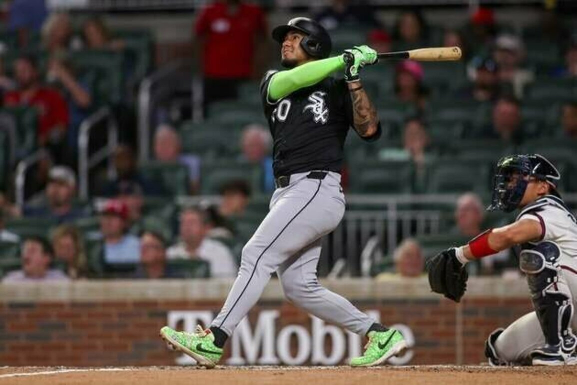 White Sox notch season-high 13 runs in win over Braves