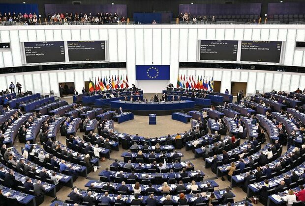 EU parliament demands Iranian guard be named terrorist group