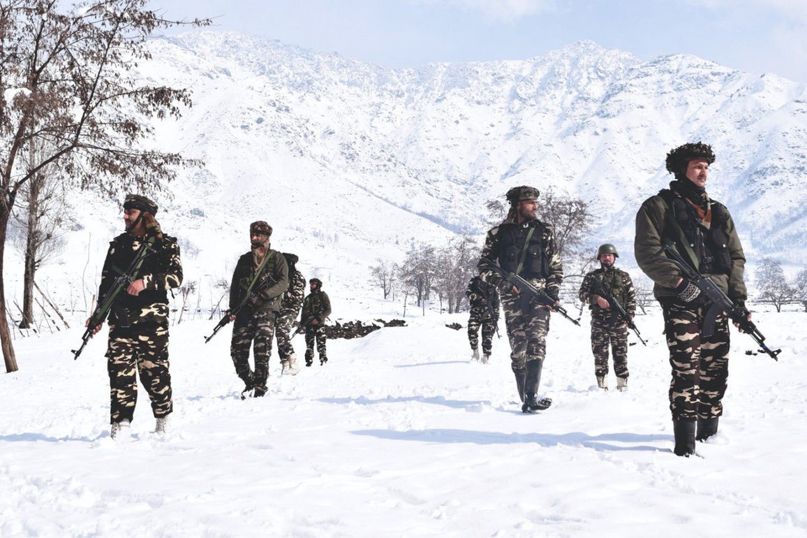 Amit Shah extends greetings on SSB's 62nd Raising Day, salutes martyrs who made ultimate sacrifice