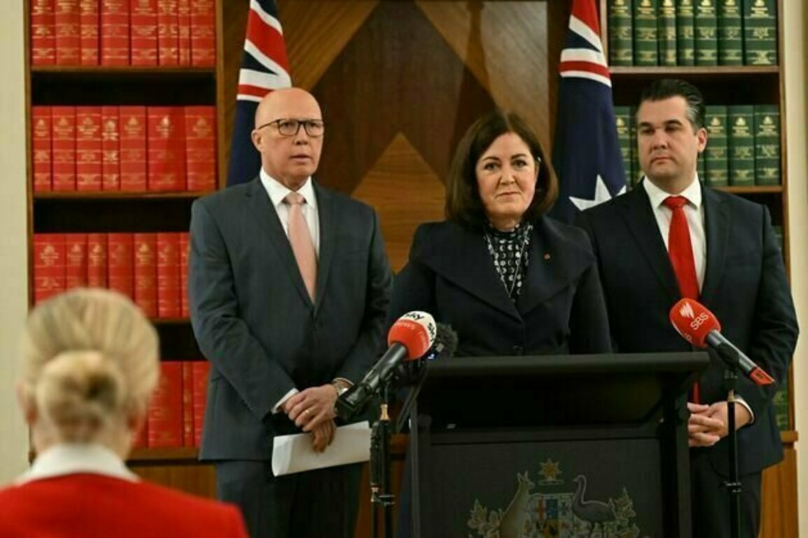Election Diary: Dutton flags intervention in what he sees as 'woke' education, but how much could he actually do?