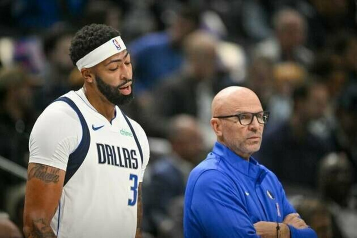 Mark Cuban: Mavs won't be trading Anthony Davis despite poor start