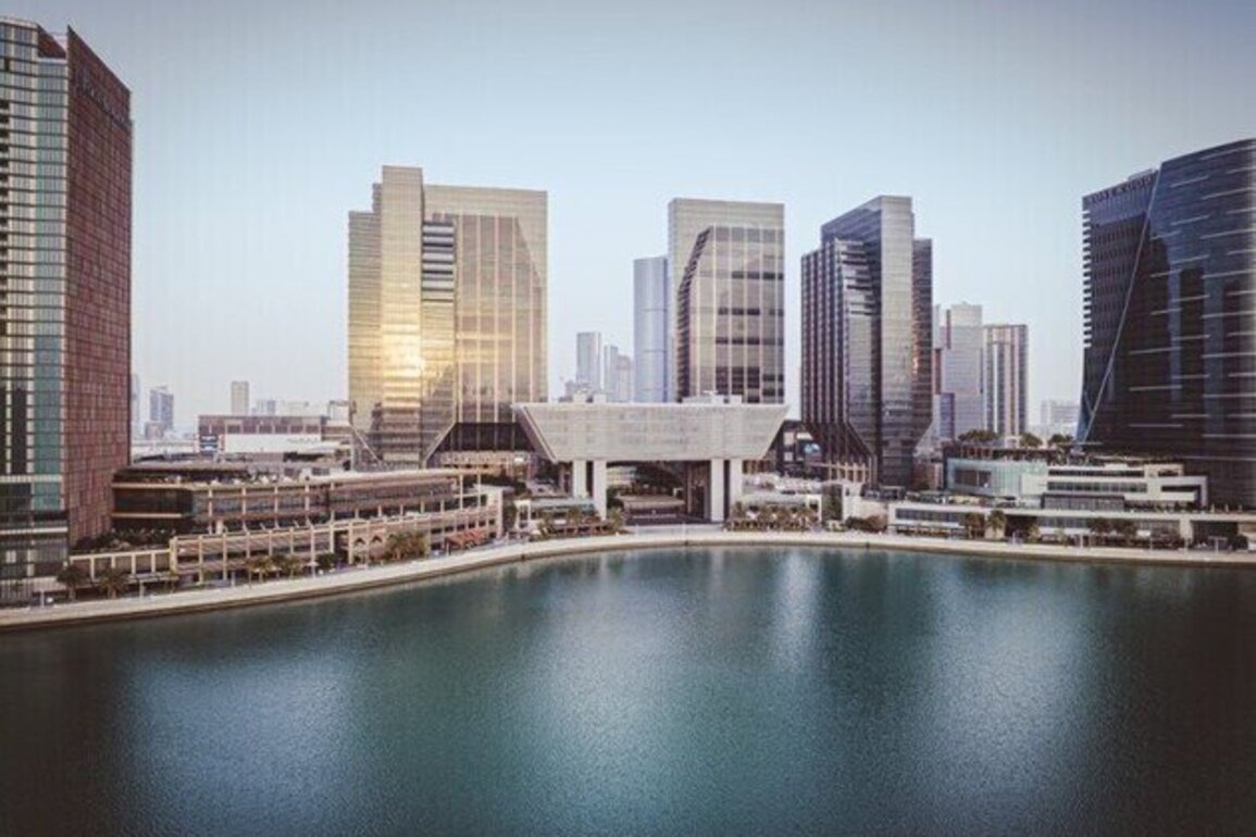 BBVA expands its services in Middle East after receiving IPA from ADGM