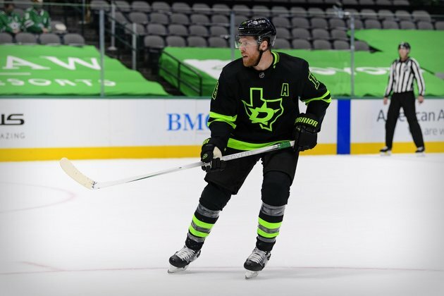 Stars, Red Wings face off in four-game series over six days