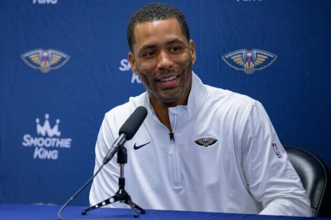 Bulls hire Hawks senior VP Bryson Graham to lead basketball ops
