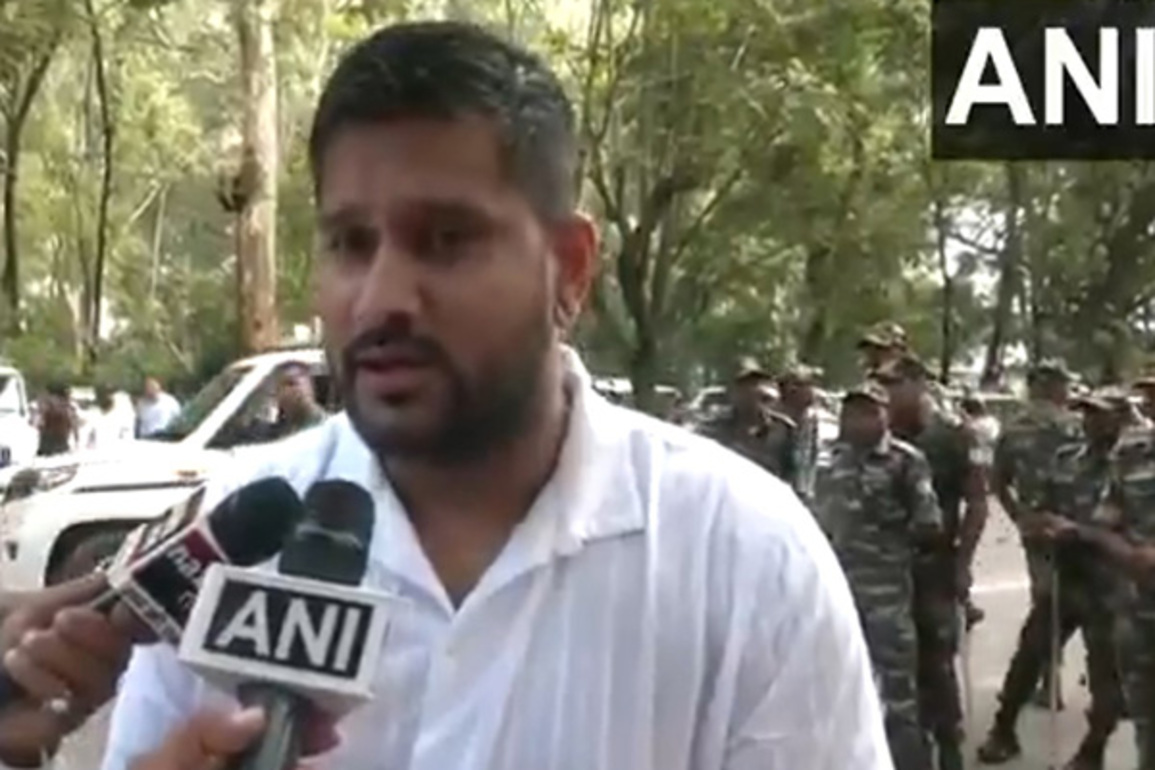 "Feels like we've lost a father figure": Saurabh Tiwary pays tribute to Shibu Soren