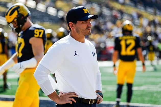 Reports: Ravens set to hire Mike Macdonald as new DC