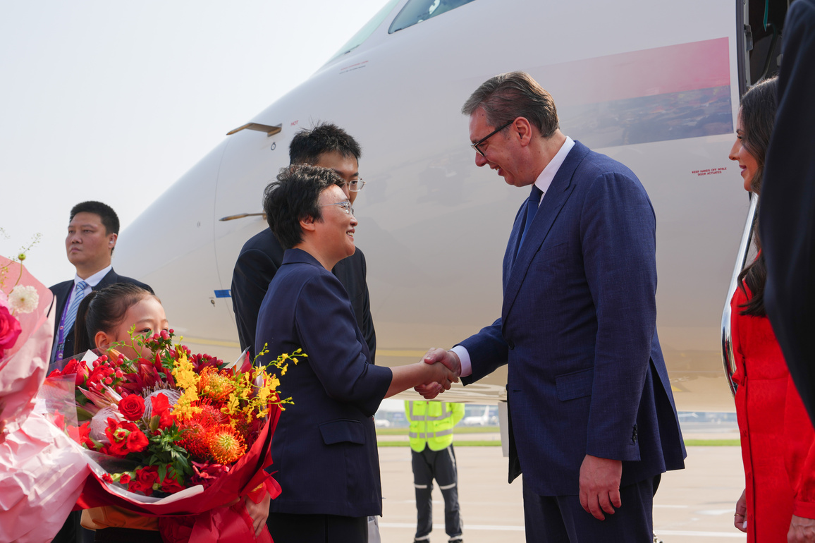 CHINA-BEIJING-SERBIA-PRESIDENT-ARRIVAL (CN)