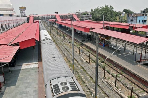 Maharashtra: CM Shinde to inaugurate New Ashti-Ahmednagar new line today