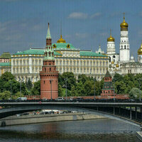 Russia prefers peaceful solution to Ukraine conflict  Kremlin