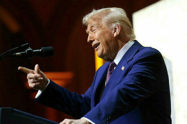 Canada can keep anthem  Trump