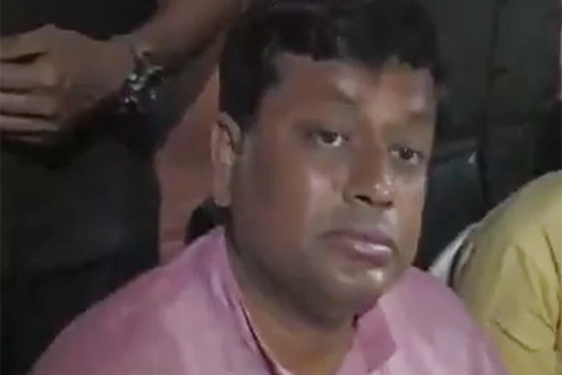 "Those qualified should keep their jobs": BJP's Sukanta Majumdar on SSC teachers protest