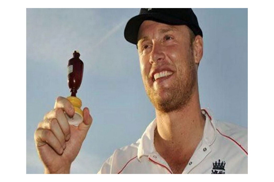 Andrew Flintoff set to take charge of Sydney Thunder head coach in BBL